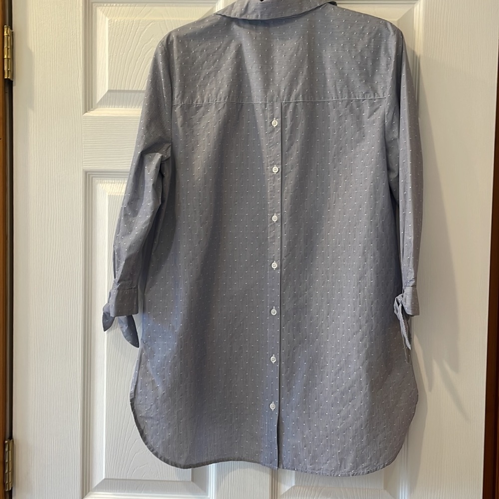 Blue button down - Picture 4 of 5
